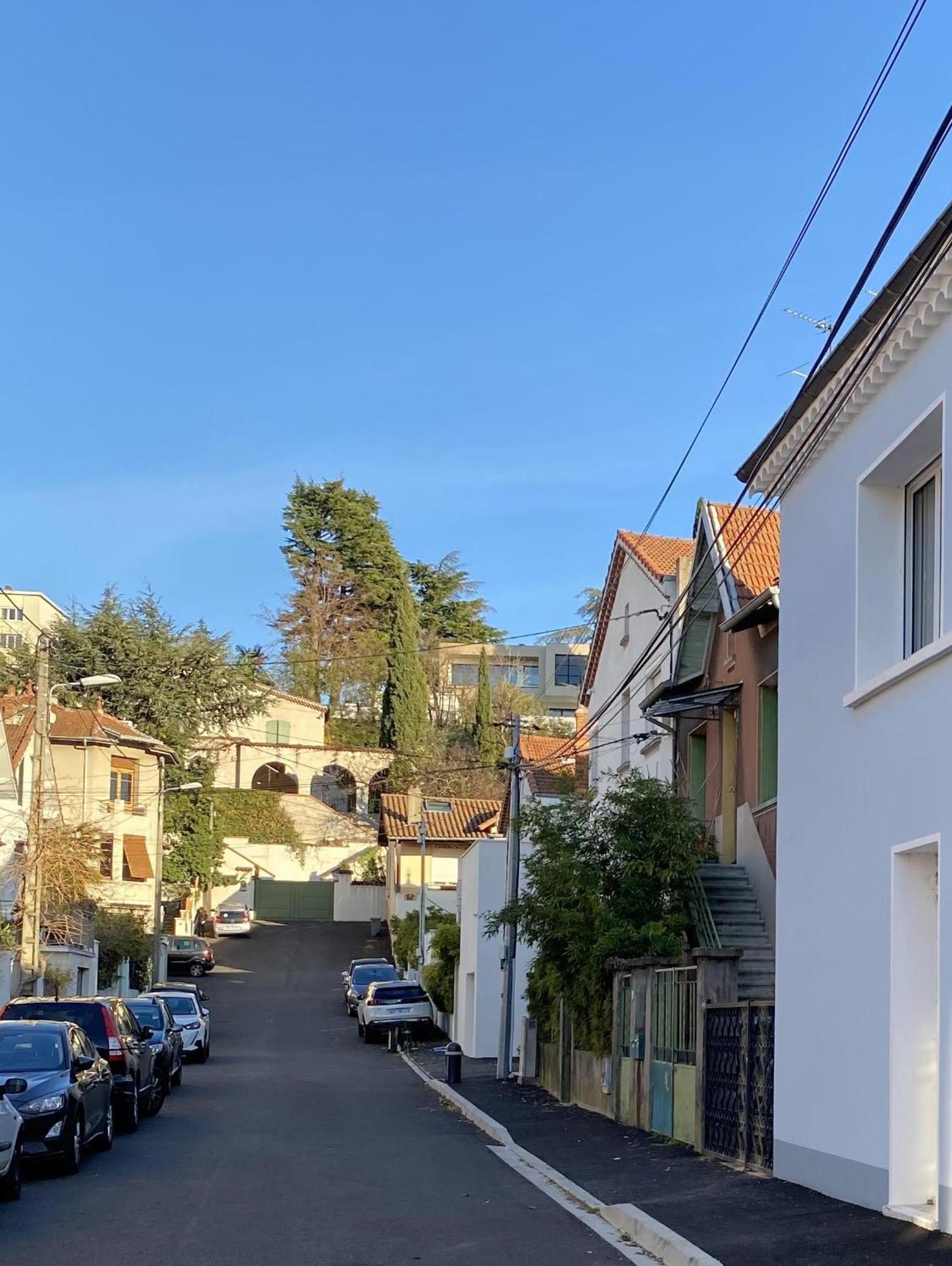 Casita - Comme Une Petite Maison - Parking Gratuit Βαλένς Εξωτερικό φωτογραφία